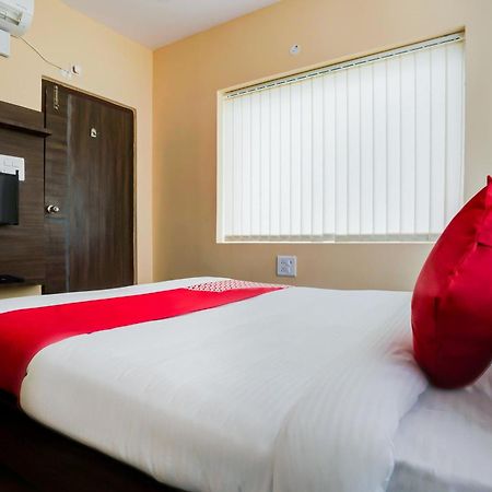 Hotel O Alekhya Residency Cafe Bahar Sururnagar Eksteriør billede