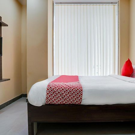 Hotel O Alekhya Residency Cafe Bahar Sururnagar Eksteriør billede