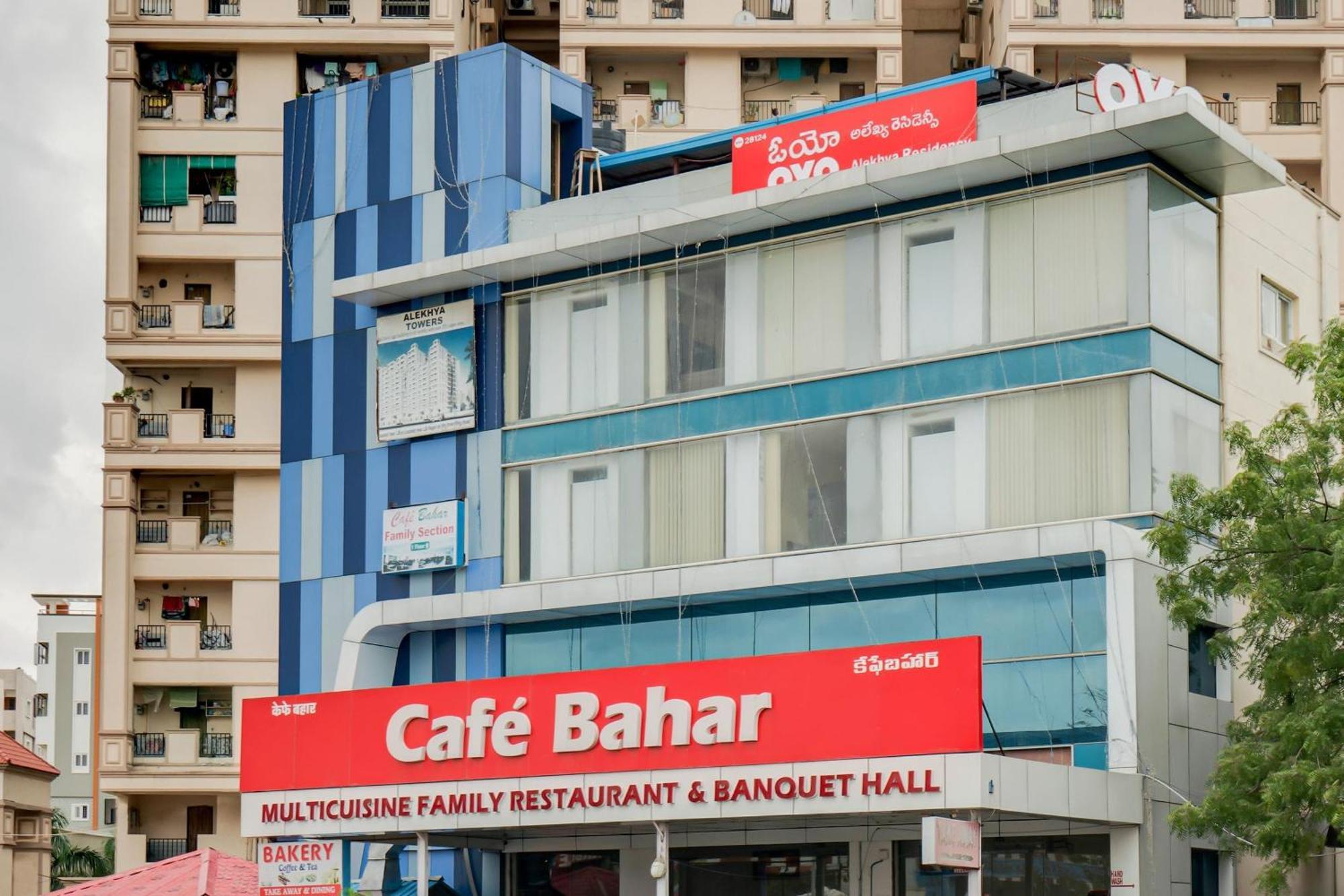 Hotel O Alekhya Residency Cafe Bahar Sururnagar Eksteriør billede