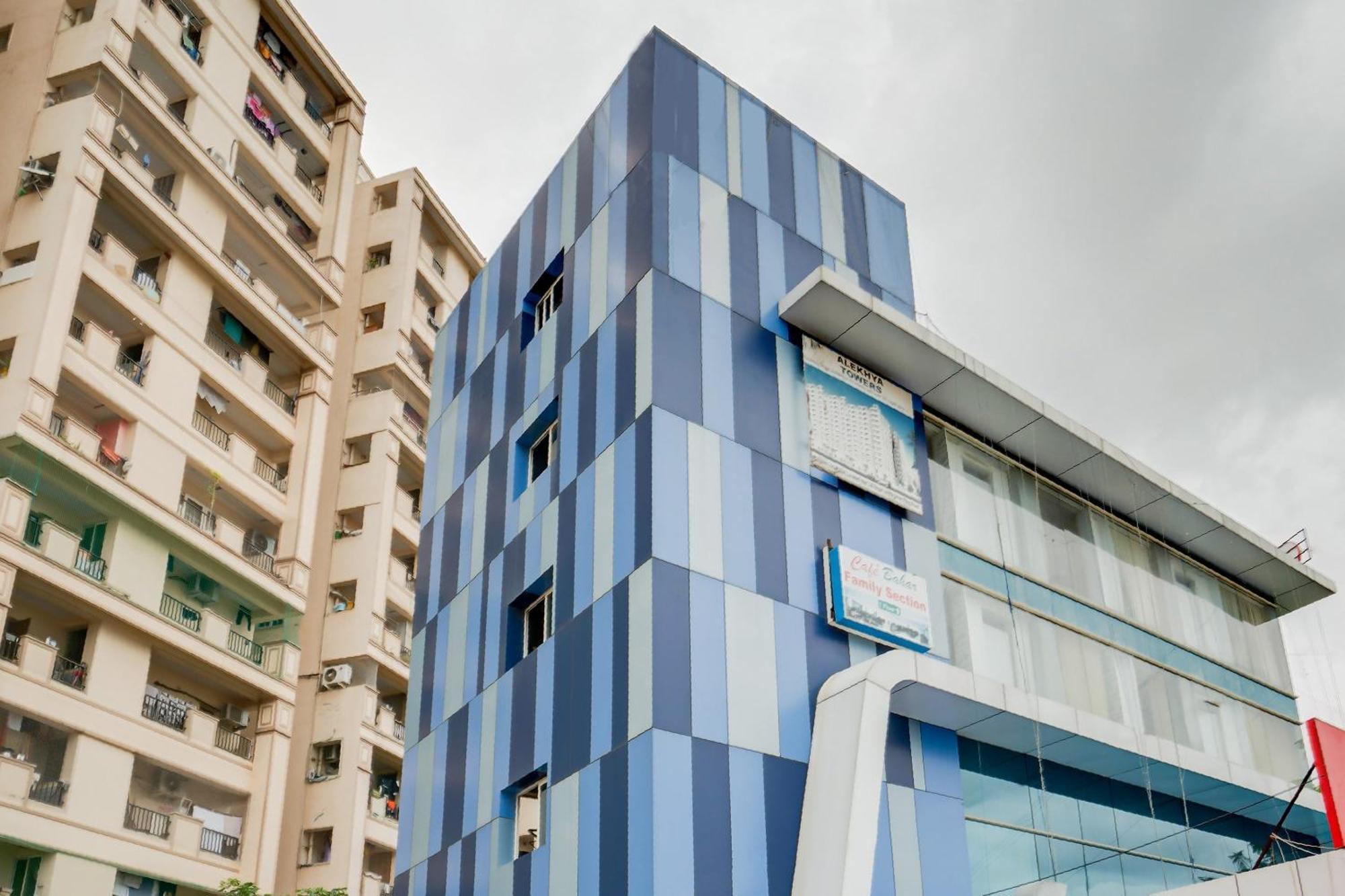 Hotel O Alekhya Residency Cafe Bahar Sururnagar Eksteriør billede
